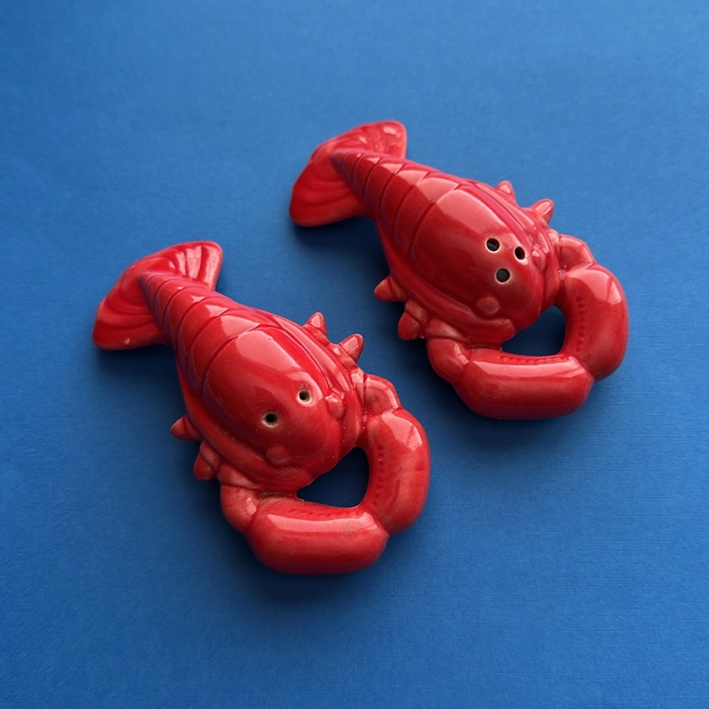 Lobster Salt & Pepper Shakers Ceramic Kitchen Collectibles